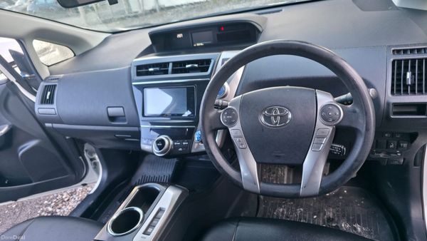 2019 Toyota Prius 7 Seater self charging Hybrid 378512543