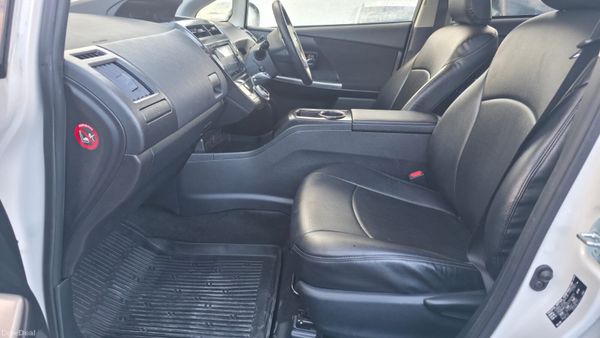 2019 Toyota Prius 7 Seater self charging Hybrid 378512526