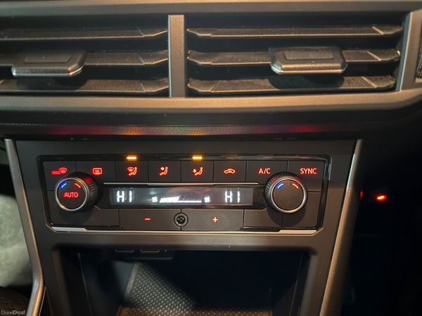 2018 Volkswagen Polo  1.0 Auto, 33K Miles 378643842