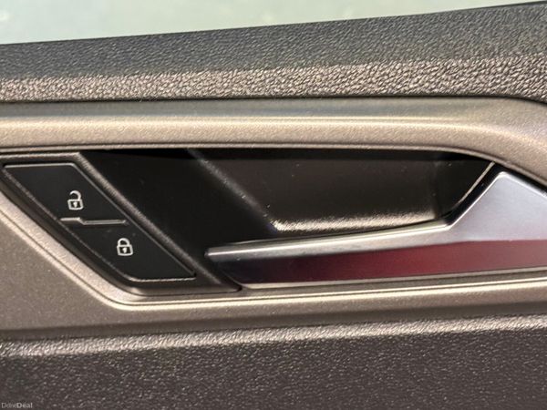 2018 Volkswagen Polo  1.0 Auto, 33K Miles 378643848