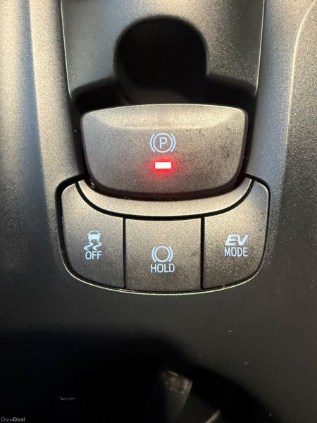 2020 Toyota CHR  1.8 Hybrid automatic,41K Miles 378646158