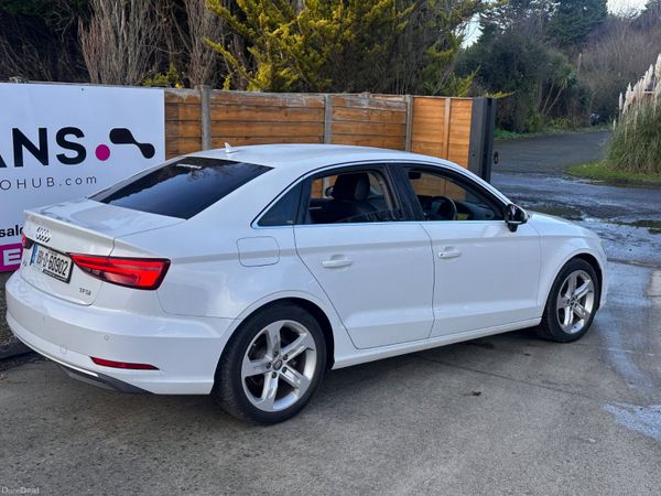 Audi A3 2018 378655215