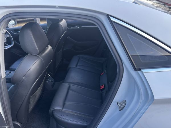 Audi A3 2018 378655229