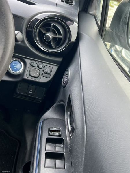 2014 Toyota Aqua Push Start 378661144