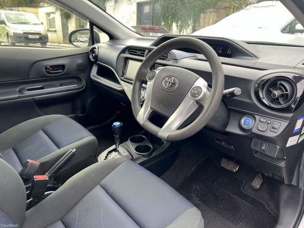 2014 Toyota Aqua Push Start 378661138