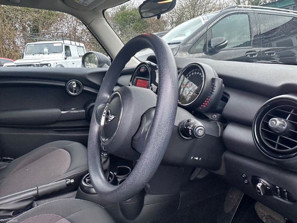 142 MINI One 1.2 AUTOS 378661698