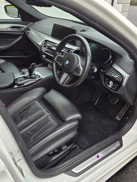 2019 BMW G30 520D M SPORT PLUS 190BHP AUTO 378673396