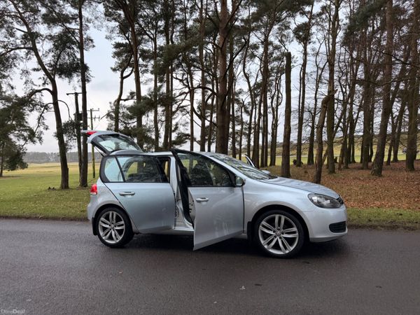 Volkswagen Golf Automatic Irish Car Low KM 378675372