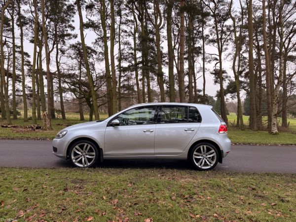 Volkswagen Golf Automatic Irish Car Low KM 378675334