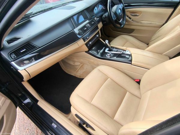 BMW 5-Series 520D SE 378688040