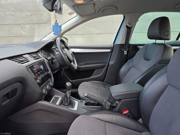 Skoda Octavia Soleil 1.0TSI 115HP NCT 01/28 378690304