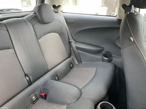 Mini Cooper 2015 Diesel 378698594