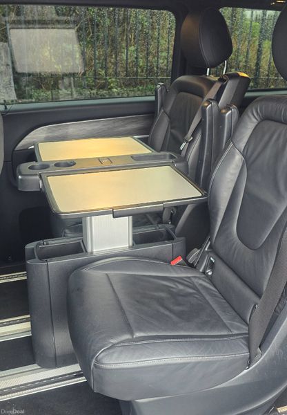 Mercedes EQV 300 SPORT PREMIUM 7 Seat MPV 378622794