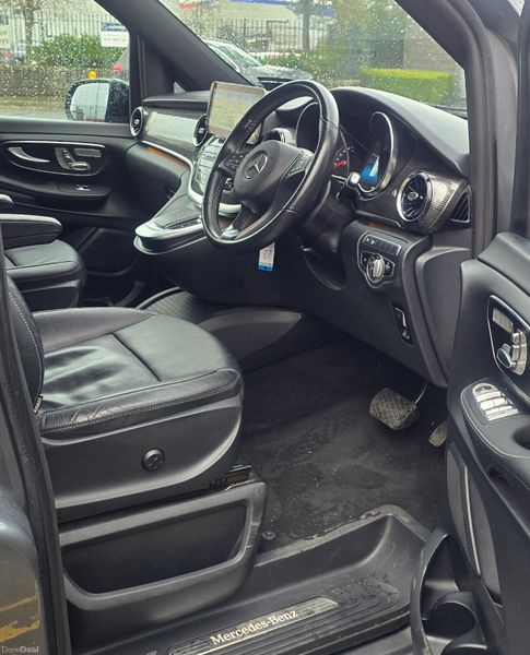 Mercedes EQV 300 SPORT PREMIUM 378622801