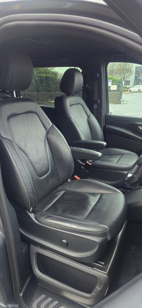 Mercedes EQV 300 SPORT PREMIUM 7 Seat MPV 378622804