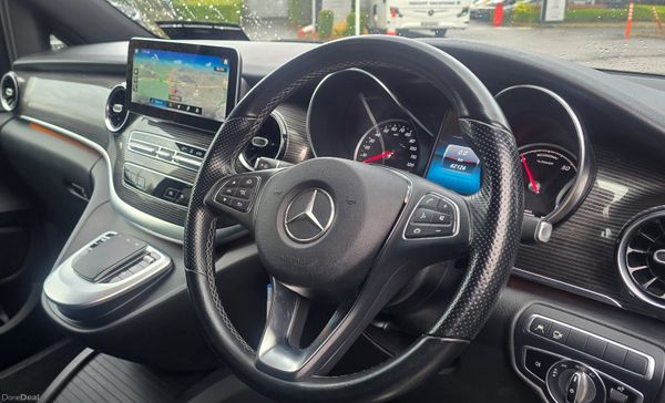 Mercedes EQV 300 SPORT PREMIUM 378622805