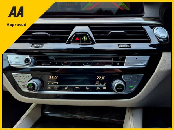 💥2019 BMW 5-Series💥(M-Sport+Sunroof+Low Km's) 378636256