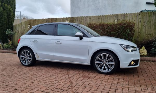 Audi A1 / 1.4tfsi *V.High Spec* only 25k Auto 378751828