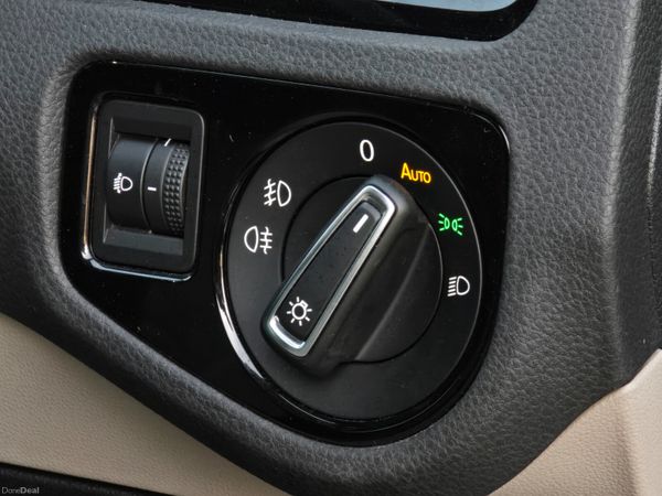 172 VW Golf 1.6 TDI HIGHLINE 378752546