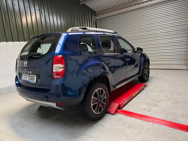 Dacia Duster 2017       LOW KLMS ! 378796363