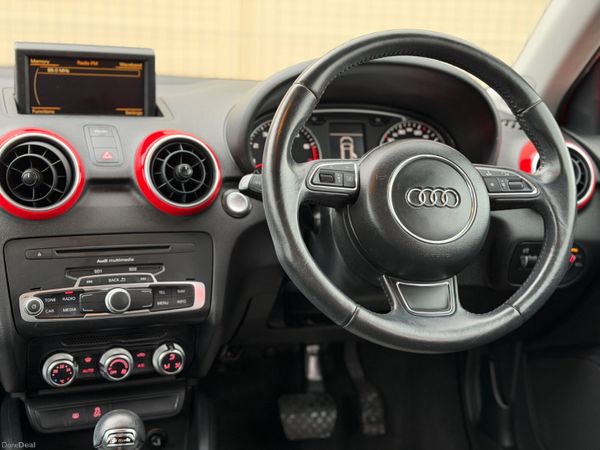 Audi A1 151 40k Kms!!! 378706769