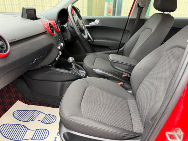 Audi A1 151 40k Kms!!! 378706790