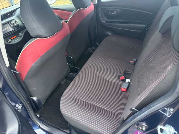 Toyota Vitz Jewela Hybrid automatic 378733277