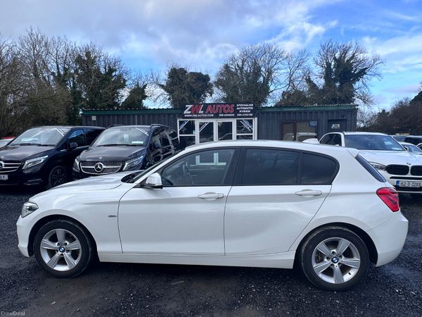17 Bmw 118D Sports 378845244