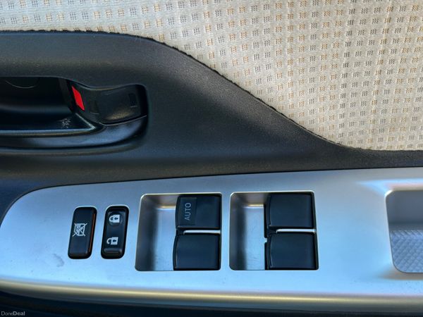 2014 Toyota Yaris 1.3 Petrol Automatic | Low Milea 378871031