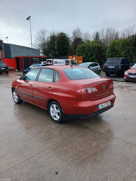 SEAT Cordoba 2008 378879680