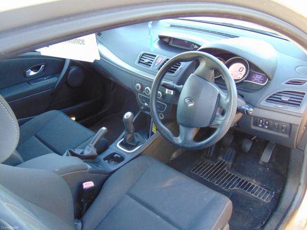 2010 Renault Megane 1.5 DCI 85 2DR 378807876