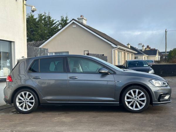 Volkswagen Golf R-LINE 1.5 TSI MANUAL 6SPEED FWD 5 378823642