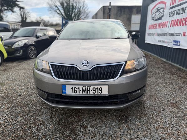 Skoda Rapid 2016 378831082