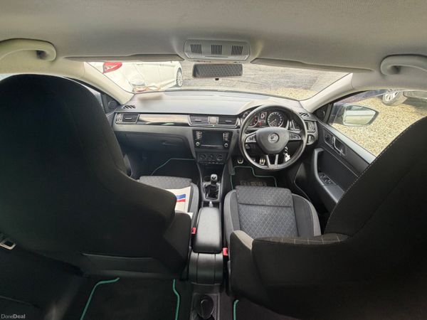 Skoda Rapid 2016 378831090