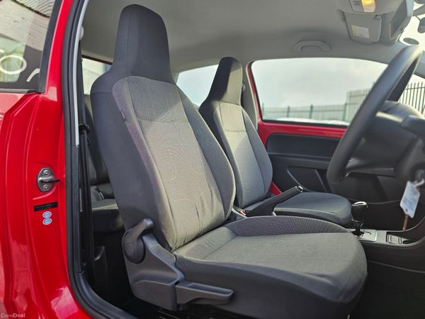 VOLKSWAGEN UP! AUTOMATIC // 07/26 NCT // LOW KMS 378833110