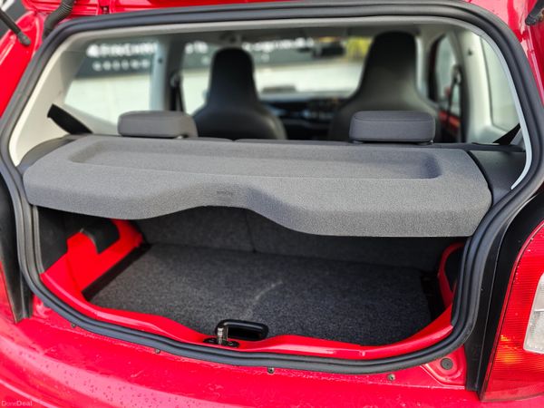 VOLKSWAGEN UP! AUTOMATIC // 07/26 NCT // LOW KMS 378833118