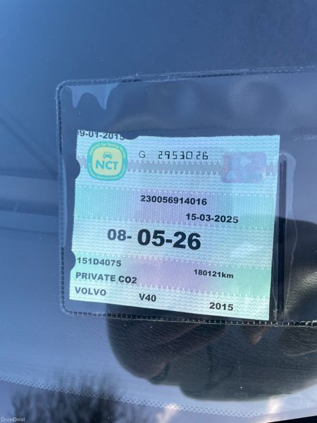 151 Volvo V40 D2.. Automatic.. Leather Interior 378833426