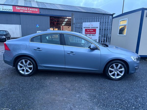 2017 Volvo S60 378947668