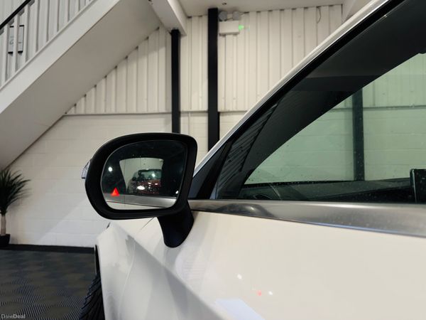 Mercedes C180-AMG Line-Premium Plus-Pan Roof 378902970