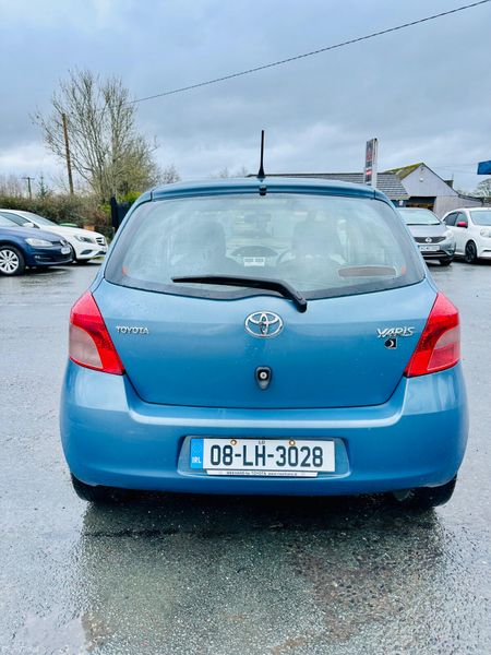 Toyota Yaris 2008 378905786