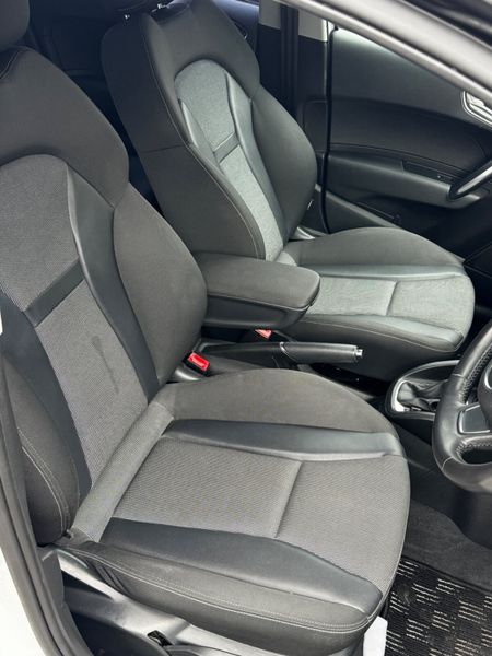 Audi A1 1.4 Auto 47000kms 2012 Sports 378912816