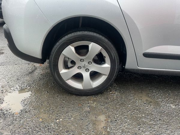 Peugeot 3008 2013 automatic low miles 379050816