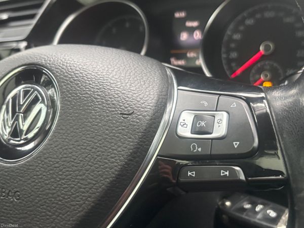 162 Volkswagen Touran 1.2 TSI 7 seater HIGHLINE 379058344
