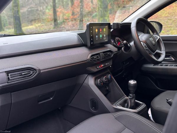 2023 Dacia Sandero  1.0 TCe 90 Comfort 379061100