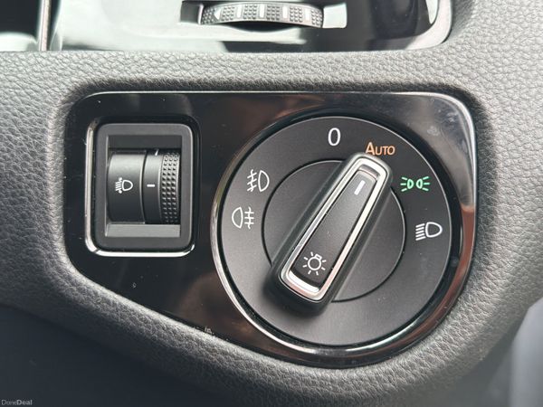 Volkswagen Golf 2014 High Line Low Mileage 379063292