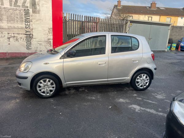 Toyota Yaris 2005 very low klms new nct 379096546