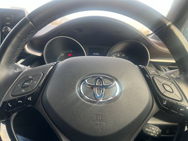 TOYOTA C-HR 2018, 1.8 HYBRID AUTO LOW KM HIGH SPEC 379098376