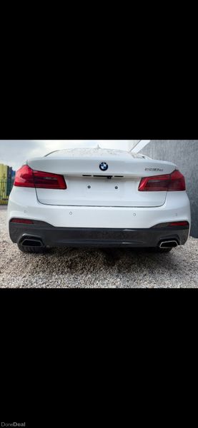 BMW 530E 2.0 M Sport I Performance 2018 379010456