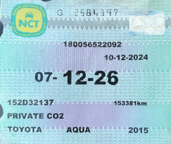 2015 Toyota Aqua 1.5 Hybrid Auto Nct 12/26 379019761