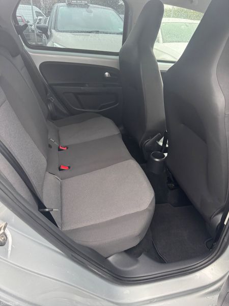 Volkswagen up! Automatic 379025314